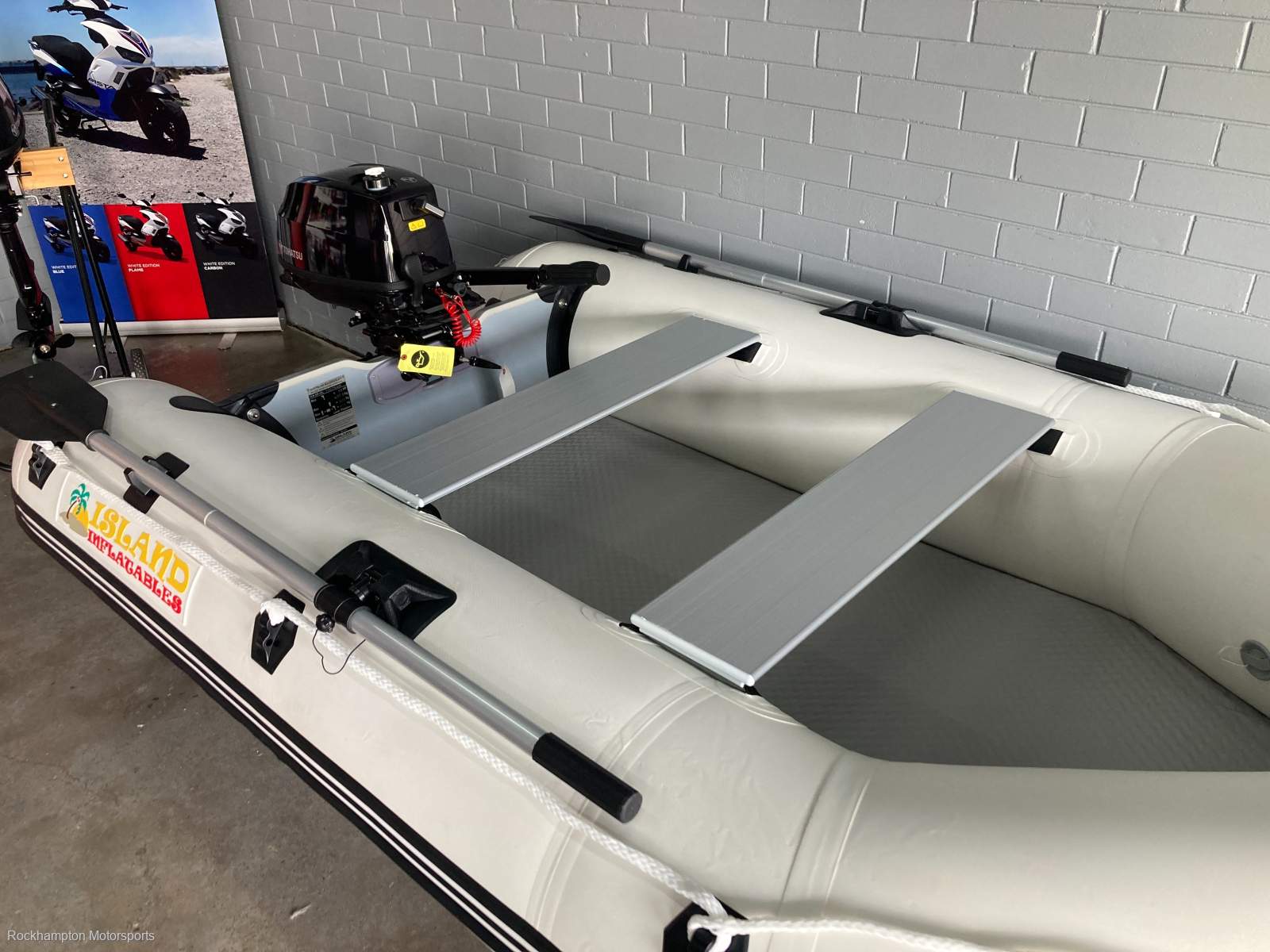 New Island Inflatables Island Airdeck IA200 + Tohatsu 6hp Four Stroke