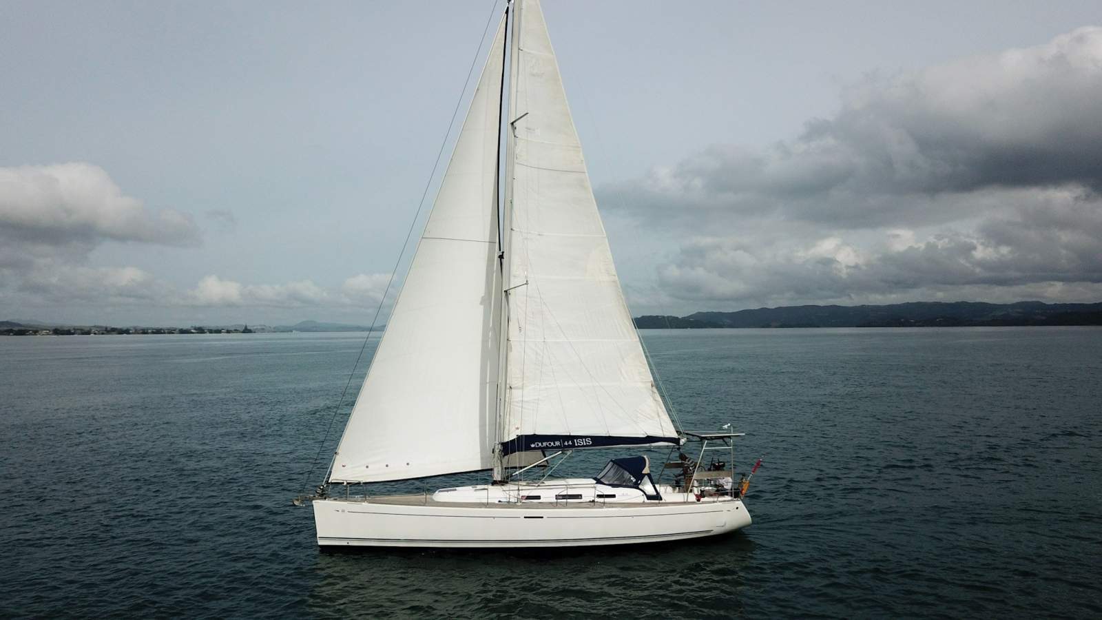 Dufour 44 Performance