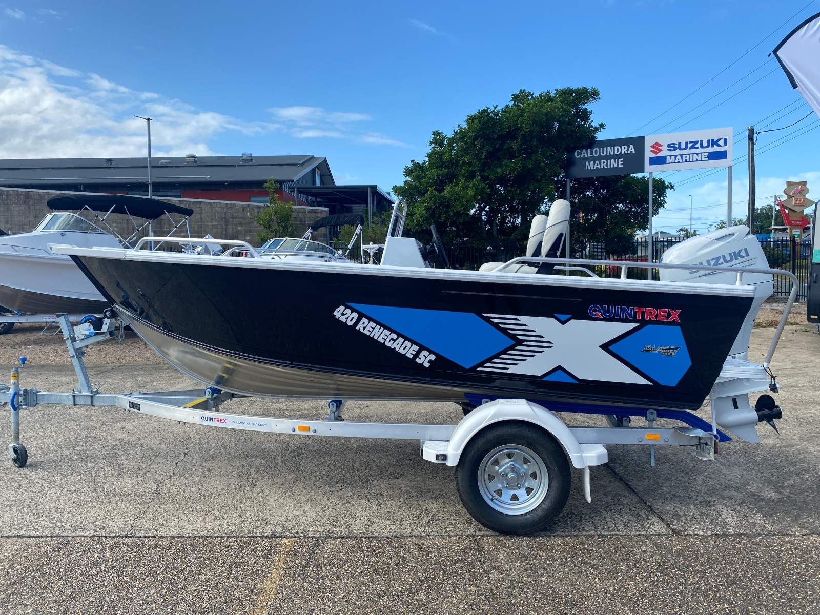 Quintrex 420 Renegade SC