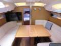 Jeanneau 42DS Deck Saloon