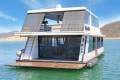 Time Out Houseboat Holiday Home on Lake Eildon:Time Out on Lake Eildon