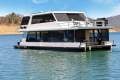Time Out Houseboat Holiday Home on Lake Eildon:Time Out on Lake Eildon