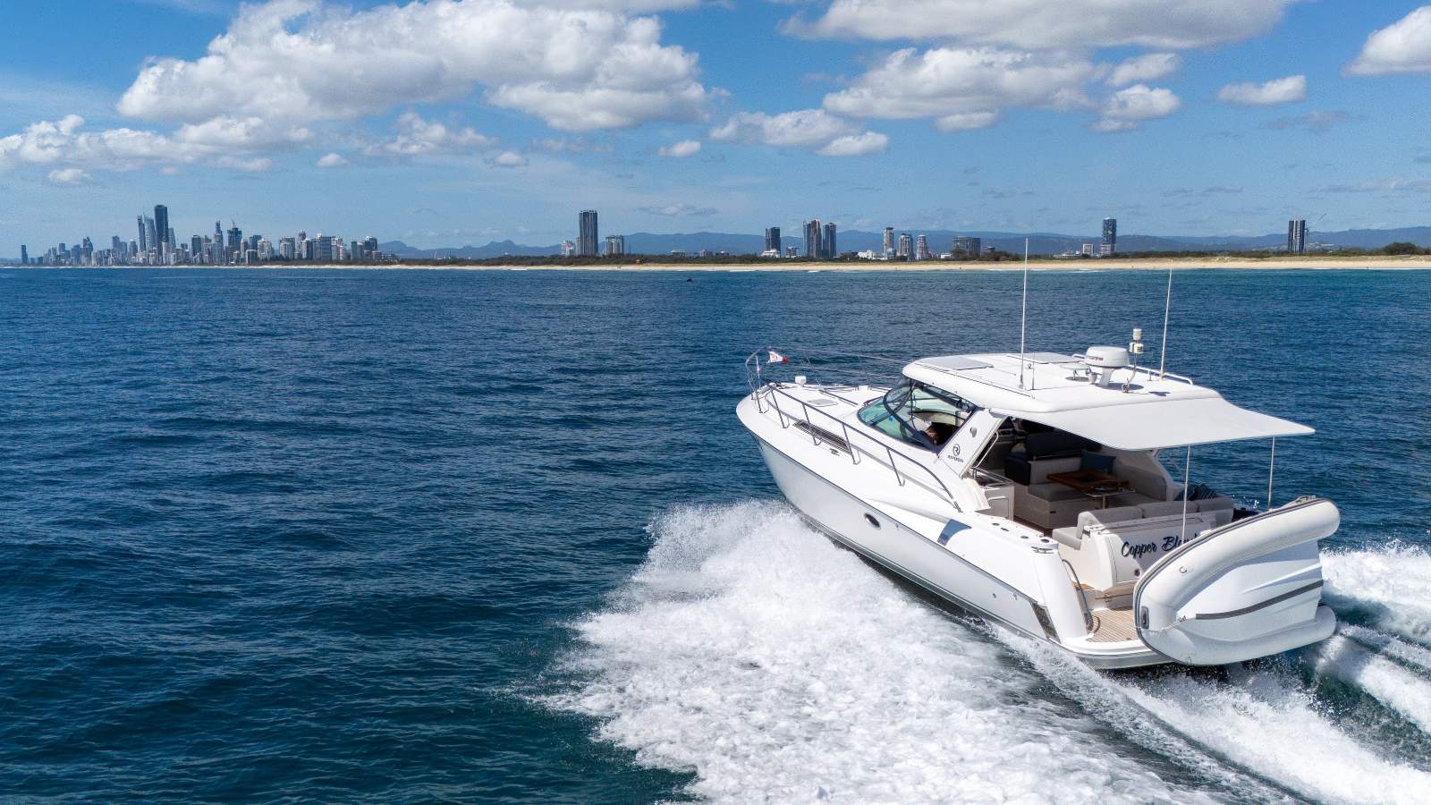 Riviera M400 Sports Cruiser