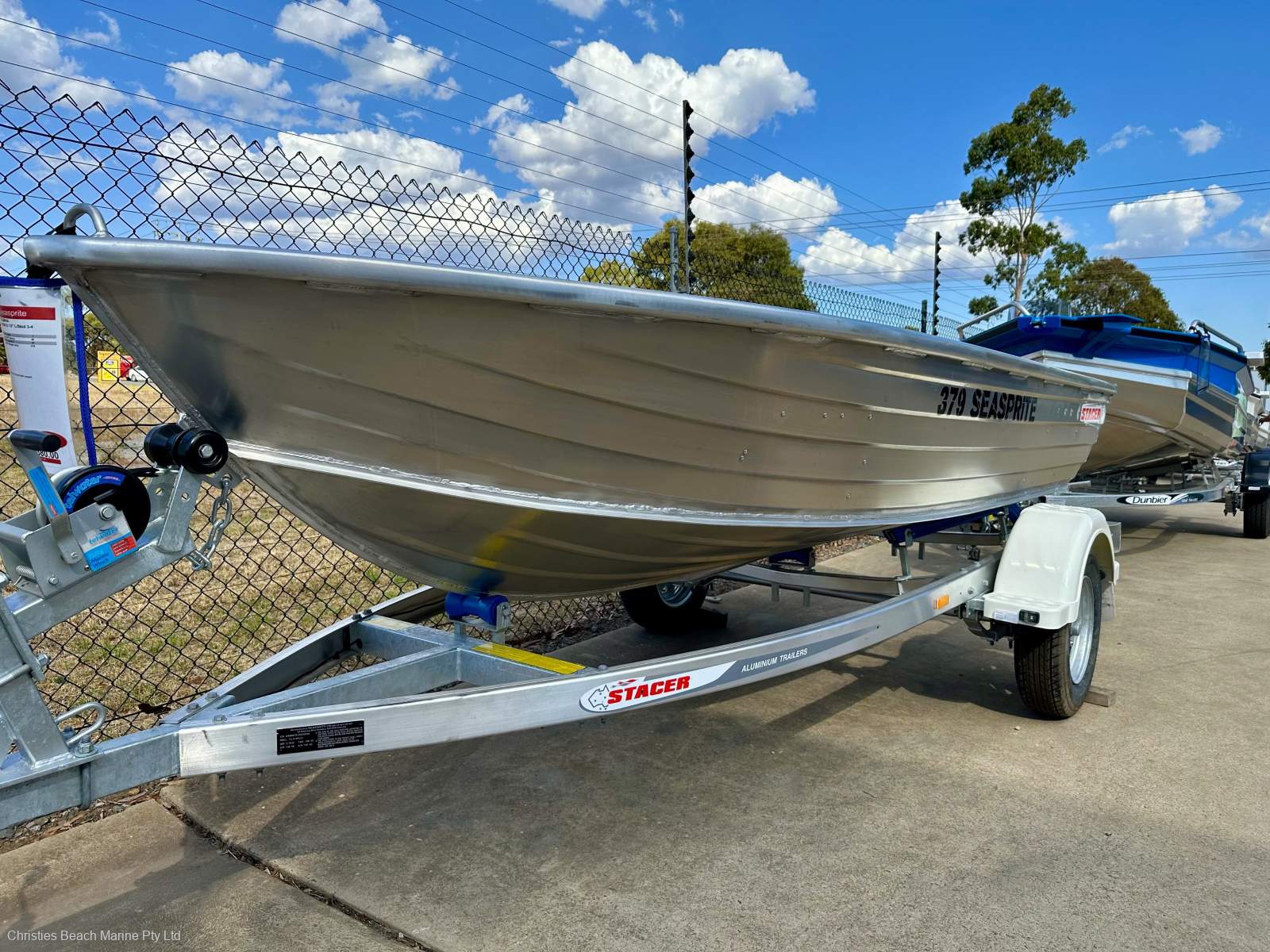 New Stacer 379 Seasprite - 15hp Yamaha