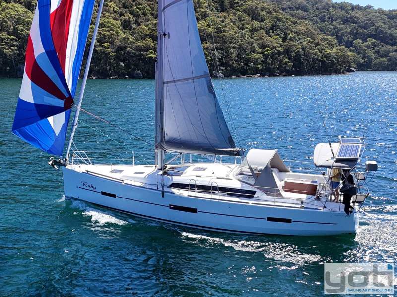 Dufour Grand Large 410