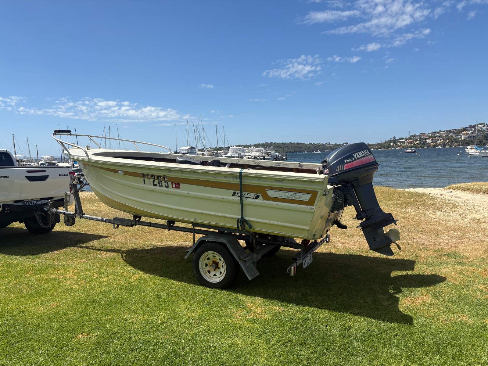 Quintrex 450 Lazeabout