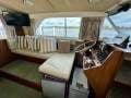 Bertram 31 Flybridge Cruiser