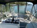 Bertram 31 Flybridge Cruiser