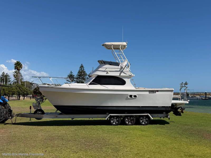 Black Watch 260 Flybridge With 350Hp Volvo Diesel