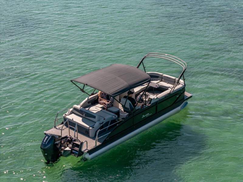 Barletta Pontoon Boats Cabrio 24 Ultra Entertainer