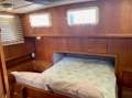 Lycrest 37 Flybridge Beautiful Condition