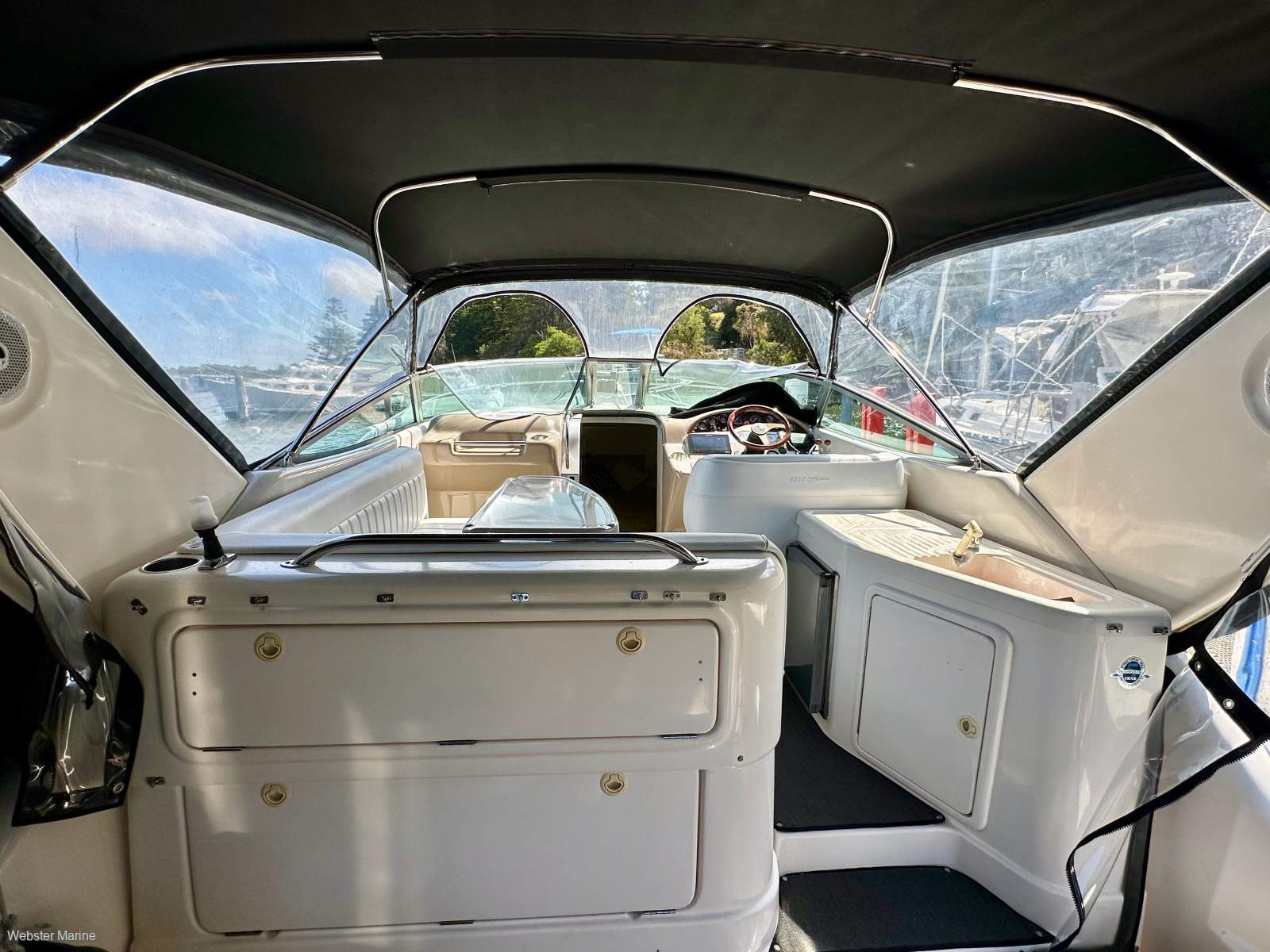 Riviera 3000 Offshore