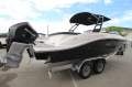 Sea Ray 230 SPX OB Bowrider