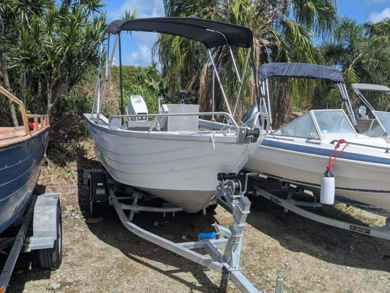 Snyper 4.35 Centre Console Runabout wih New Trailer