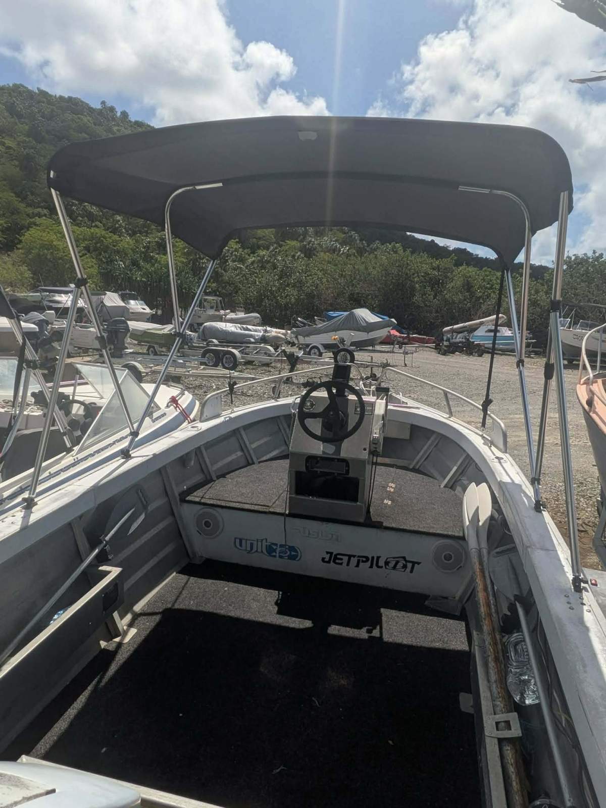 Snyper 4.35 Centre Console Runabout wih New Trailer