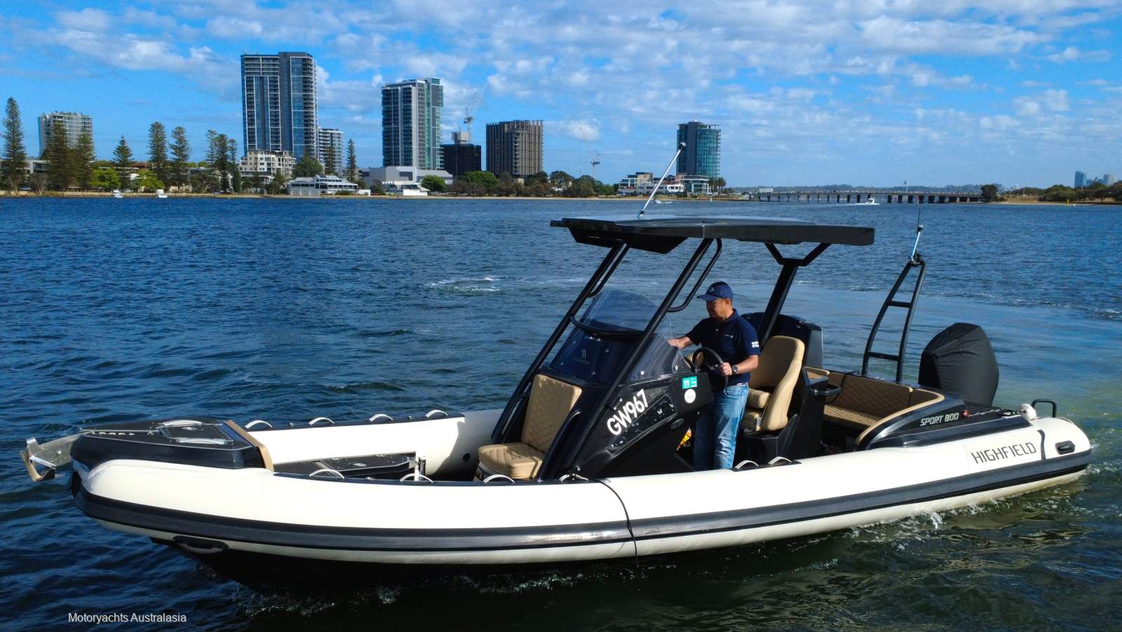 Highfield Sport 800 300hp V8. With Floating Dock