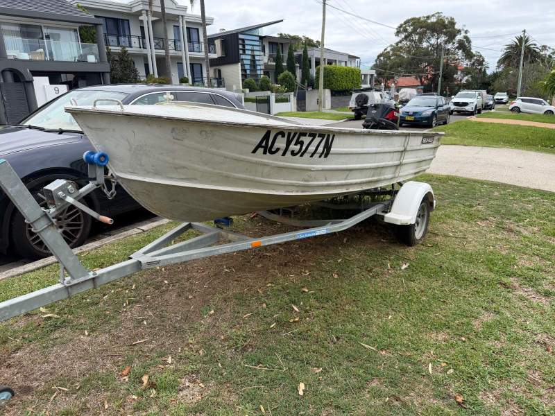 Sea-Al 12 ft Tinny with 30HP Tohatsu outboard
