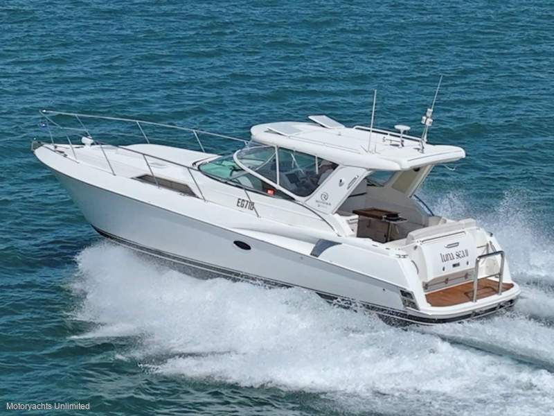 Riviera M360 Sportscruiser