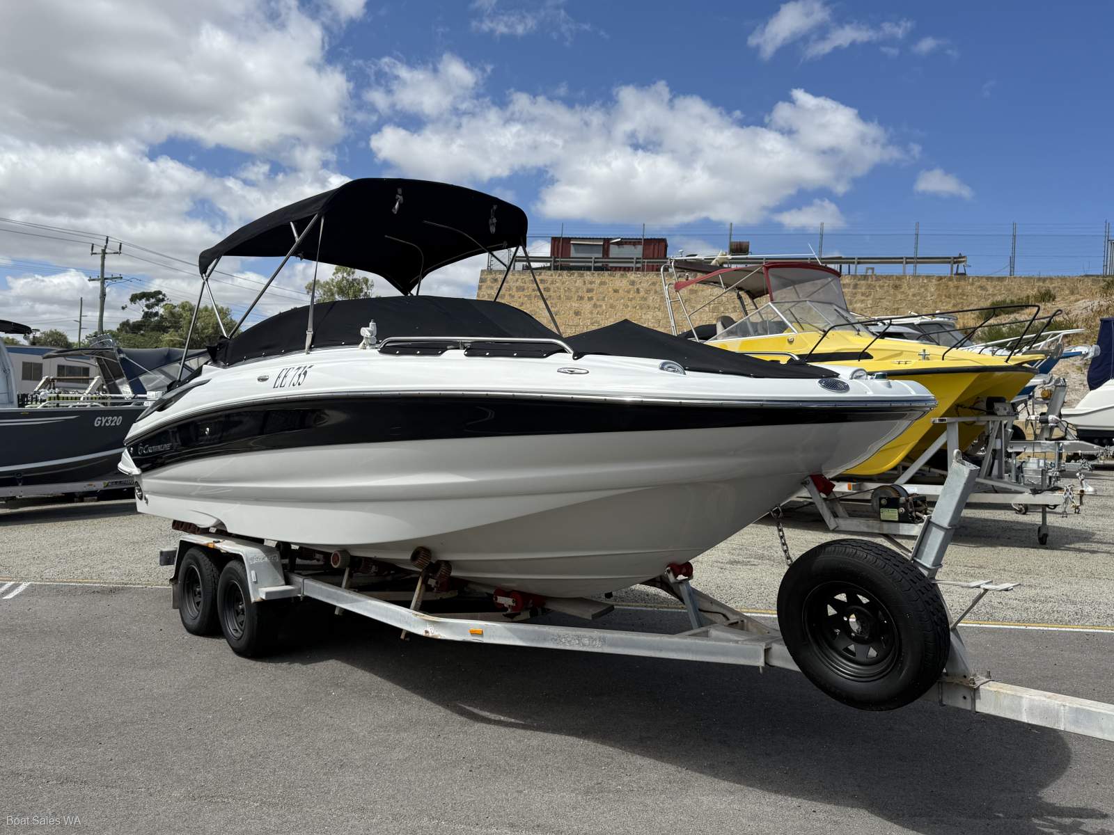 Crownline 240 Bow Rider