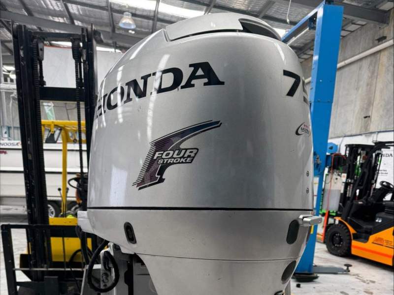 Honda BF75 4 stroke 20 inch outboard