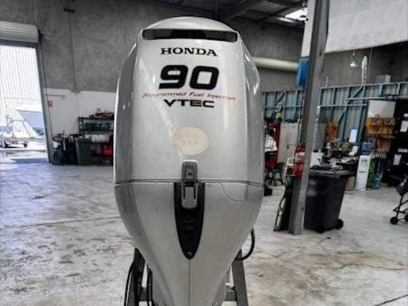 Honda BF90 Fuel Injected