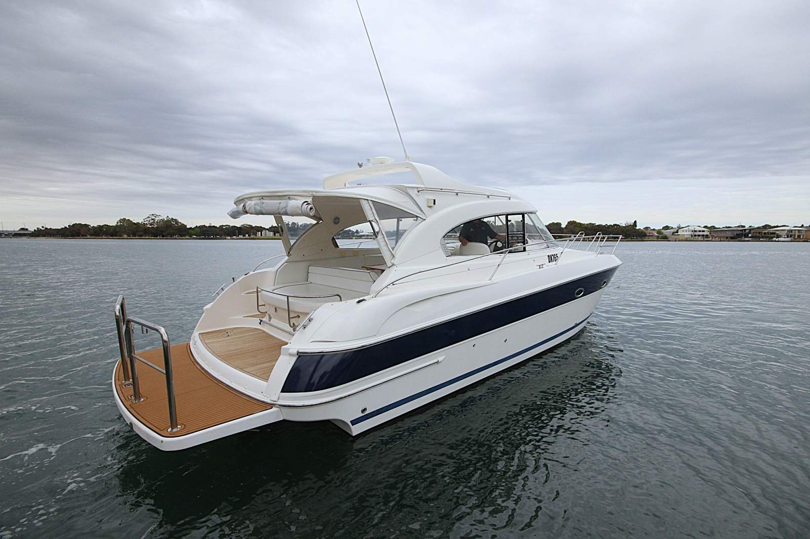 Bavaria Sport 37 HT *** BEAUTIFULLY PRESENTED *** $ 174,900 ***