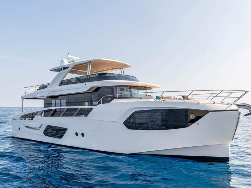 Absolute Navetta 70 - THE ABSOLUTE ALLURE