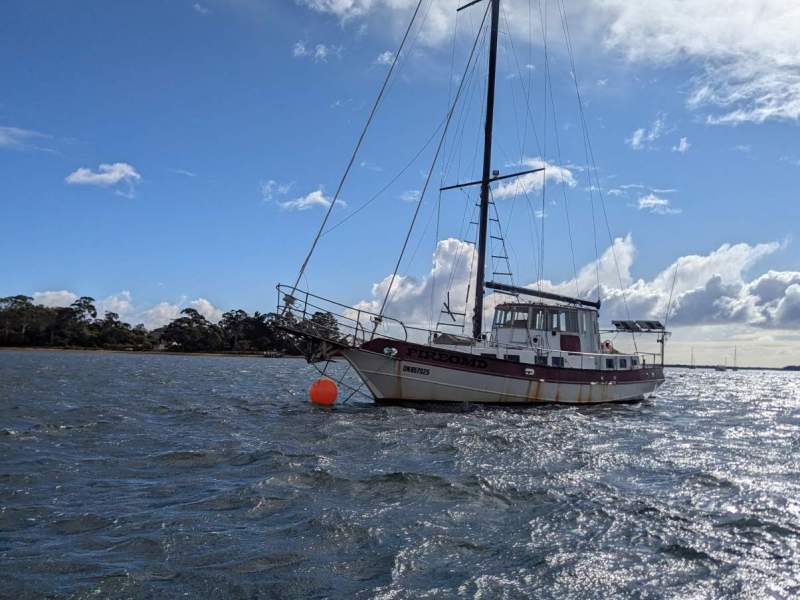 Bruce Roberts Spray 42