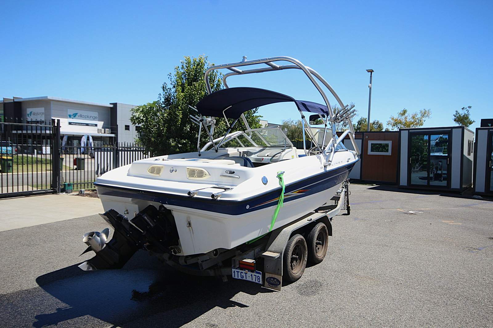 Bayliner 185 Bowrider *** WAKEBOARD TOWER *** $ 19,000 ***