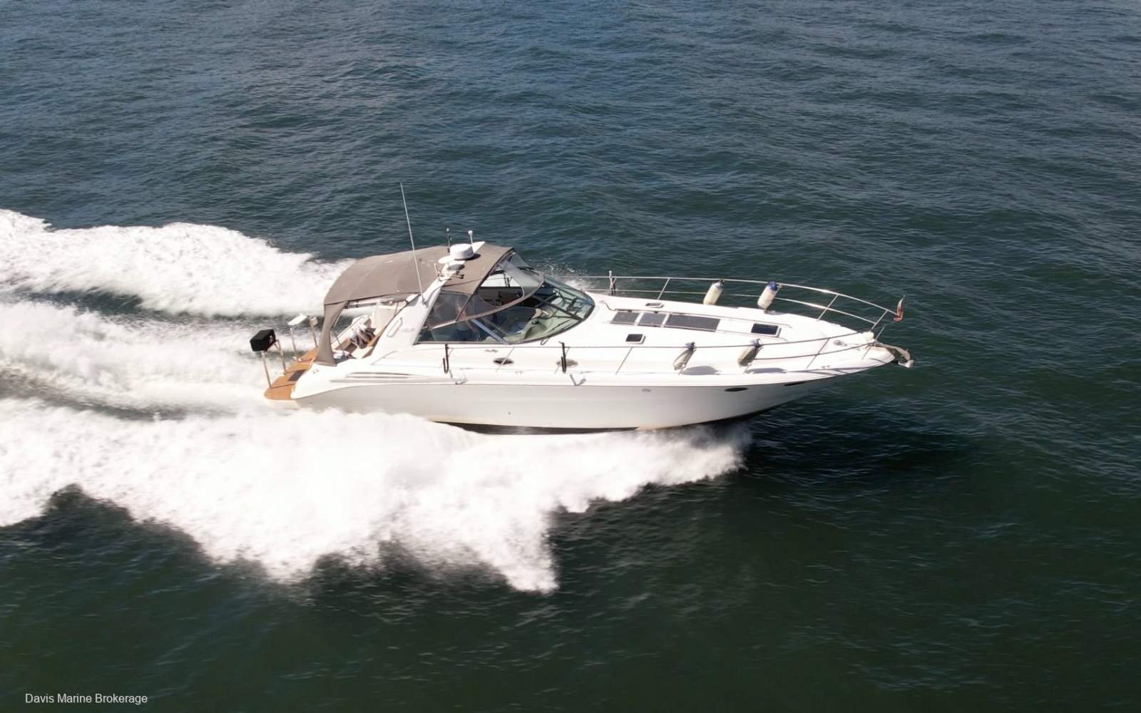 Sea Ray 400 Sundancer | Twin Caterpillar Diesels Shafts | Low Hours