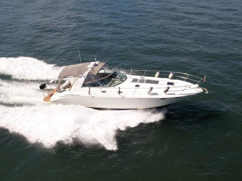 Sea Ray 400 Sundancer | Twin Caterpillar Diesels Shafts | Low Hours