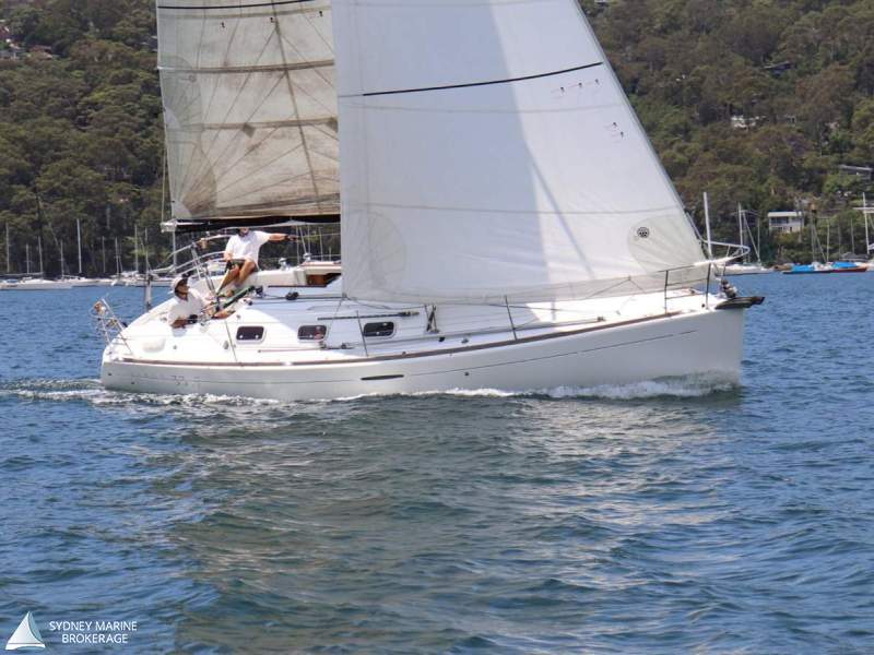 Beneteau First 33.7