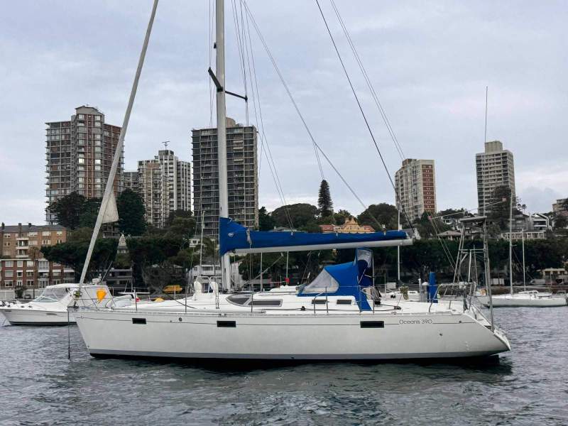 Beneteau Oceanis 390