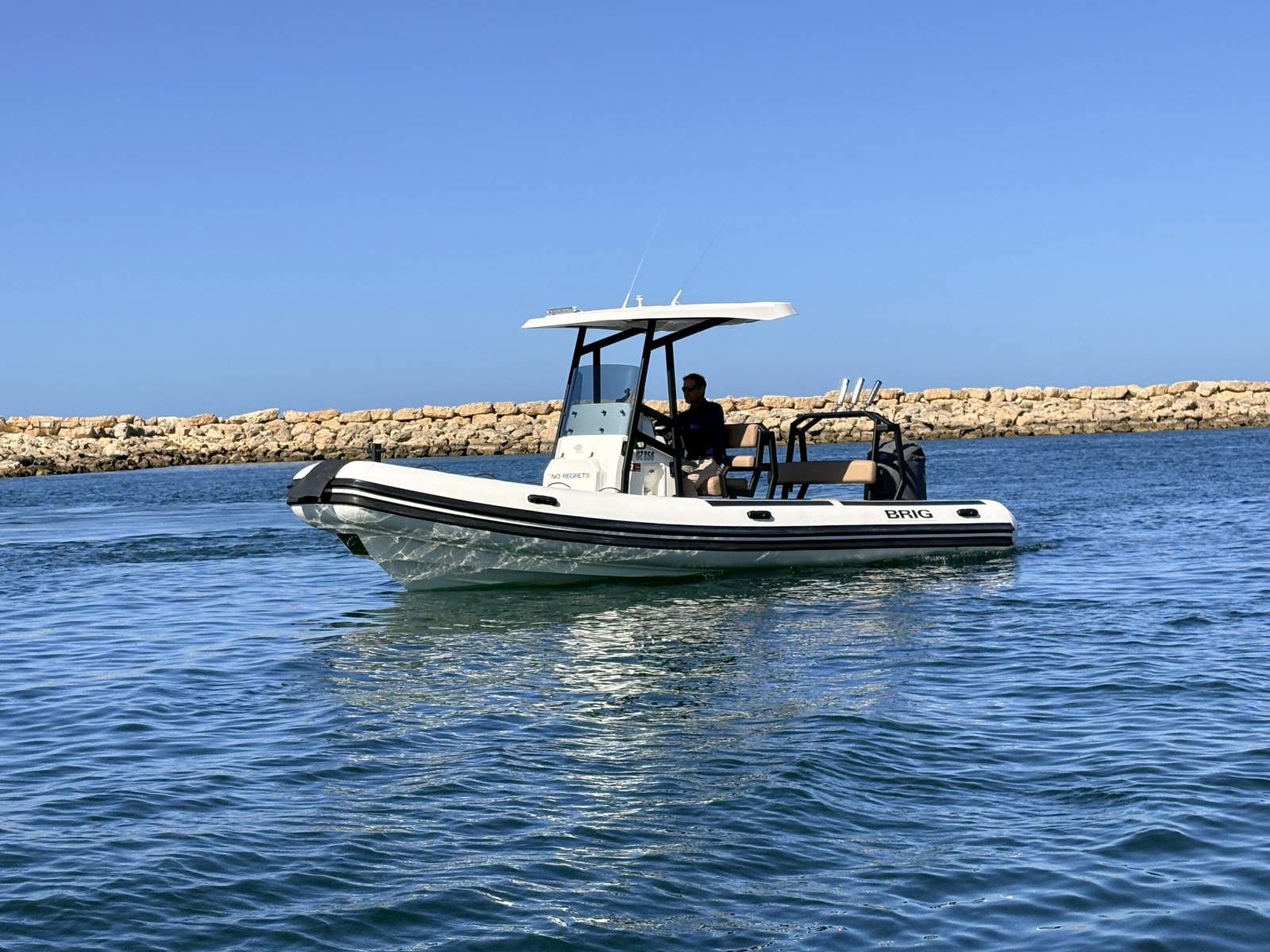 Brig Navigator 22 with Floating Dock Included