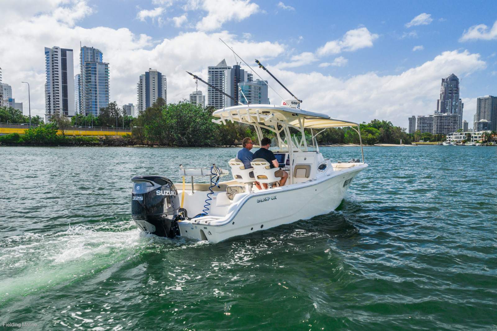 Sea Fox 249 Avenger (with Magic Tilt dual axle trailer)