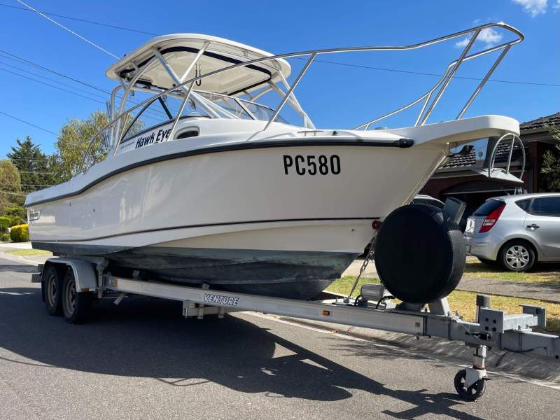 Boston Whaler 235 Conquest 2006