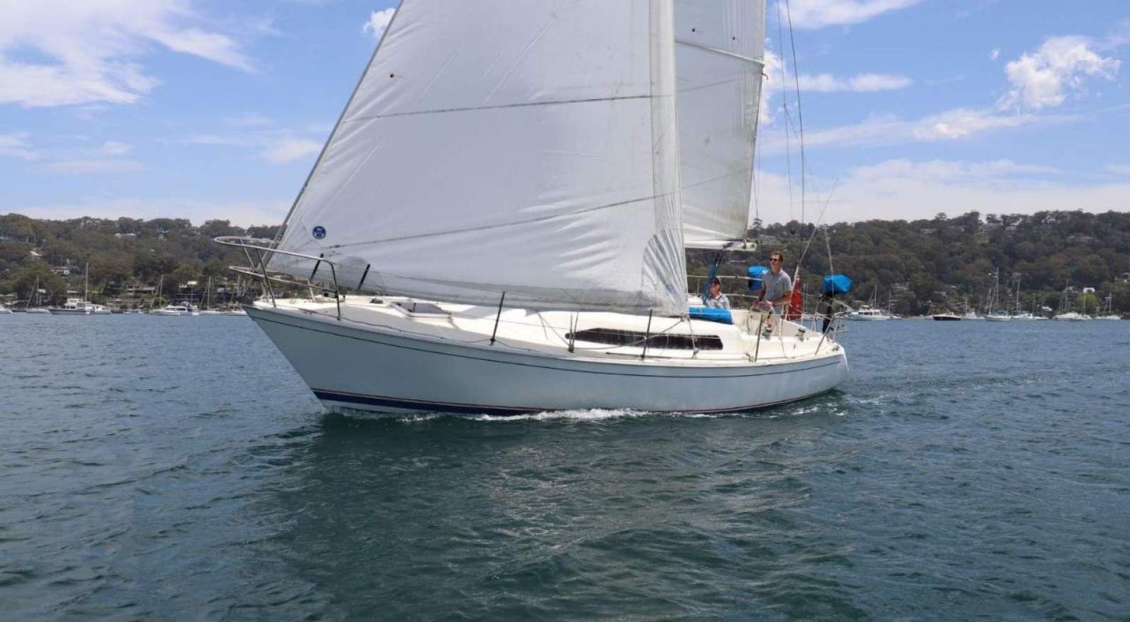 Traditional 30:Under Sail