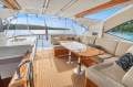 Riviera 53 Enclosed Flybridge