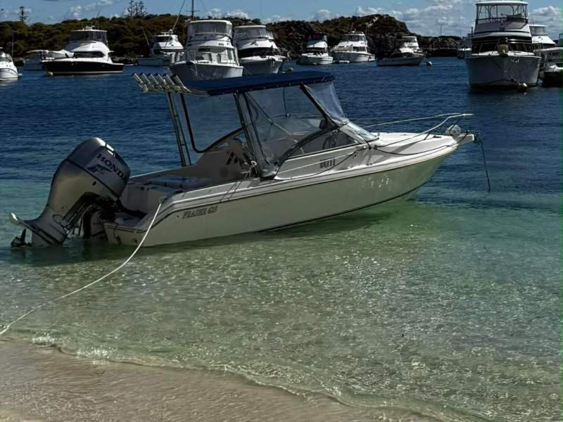 Commodore Fraser 625