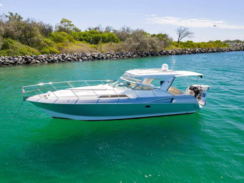Riviera M400 Sports Cruiser - Complete re-power with JOYSTICK DOCKING!