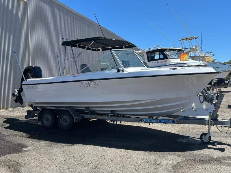 Smuggler 630 Its all about the deadrise.