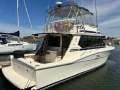 Riviera 38 Flybridge / Mariner - Bow & Stern Thruster