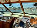 Riviera 38 Flybridge / Mariner - Bow & Stern Thruster