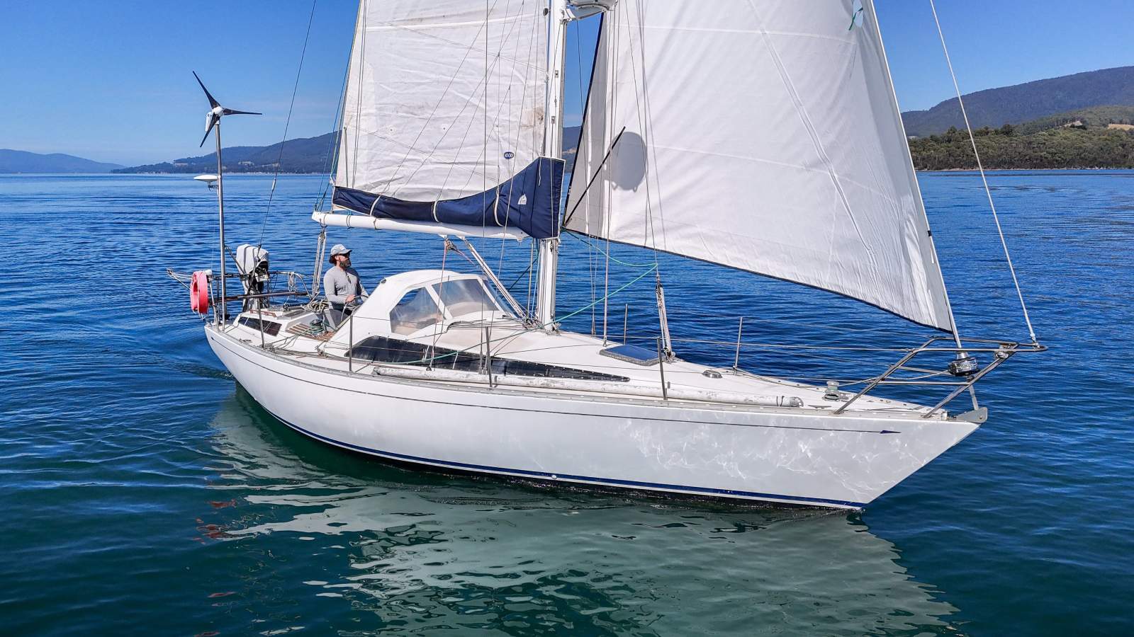 Carter 33 Centre Cockpit VERY WELL EQUIPPED, COMFORTABLE CRUISER!