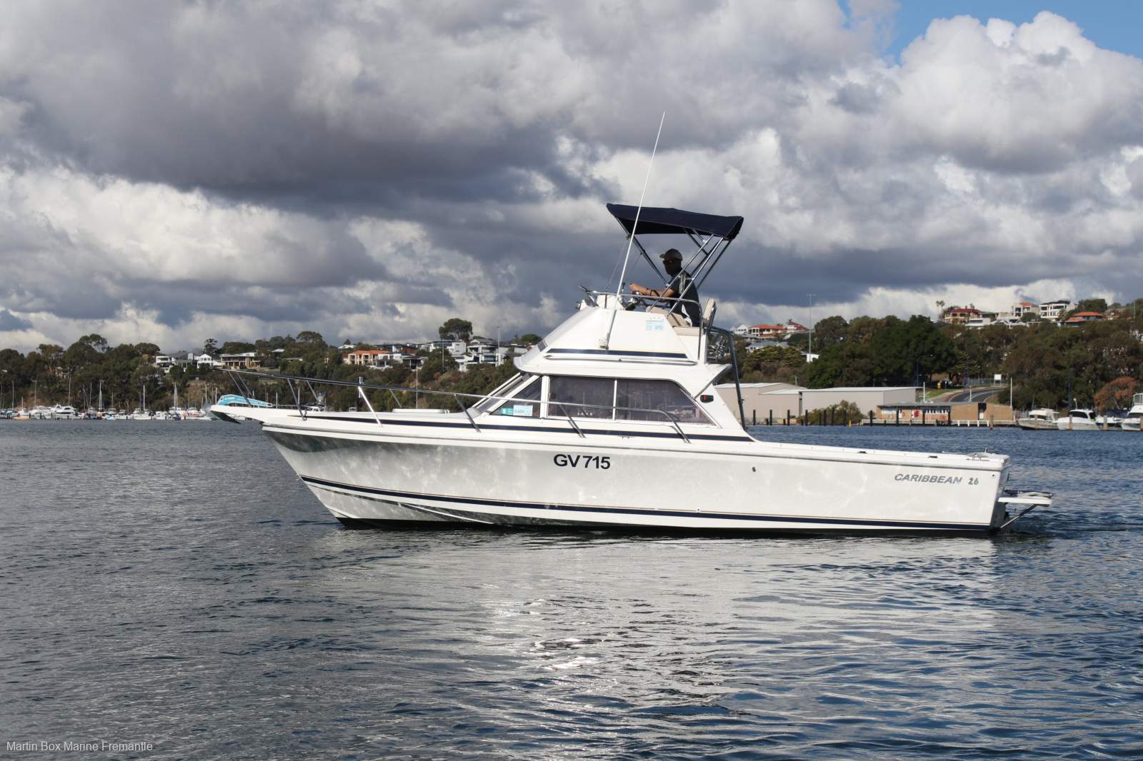 Caribbean 26 Flybridge Cruiser With Optional Floating Dock