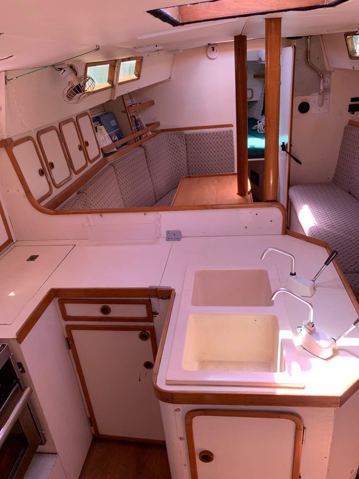 Hout Bay 33 Dudley Dix designed Hout Bay 33