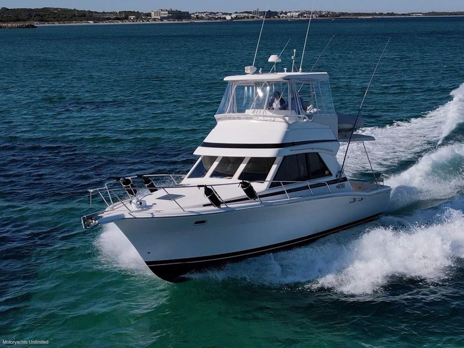 Riviera 36 Open Flybridge Single Cabin version with good size rear deck