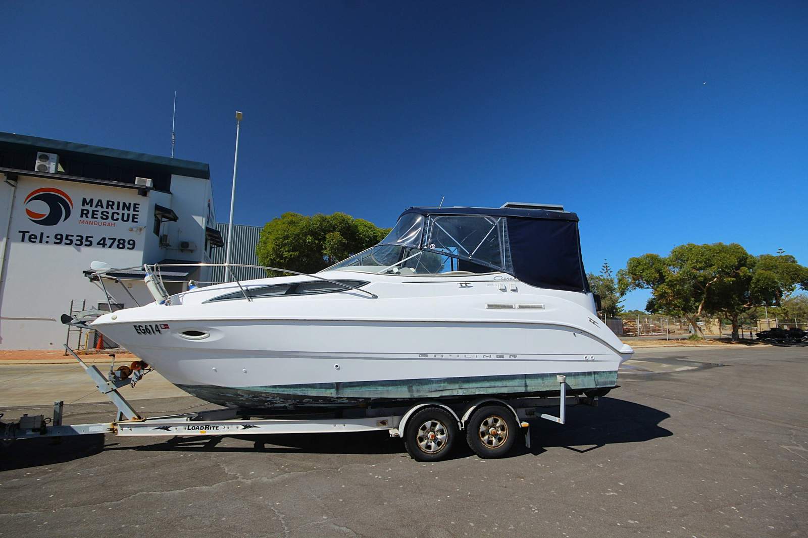 Bayliner 2655 Ciera *** JUST SERVICED *** $ 45,500 ***