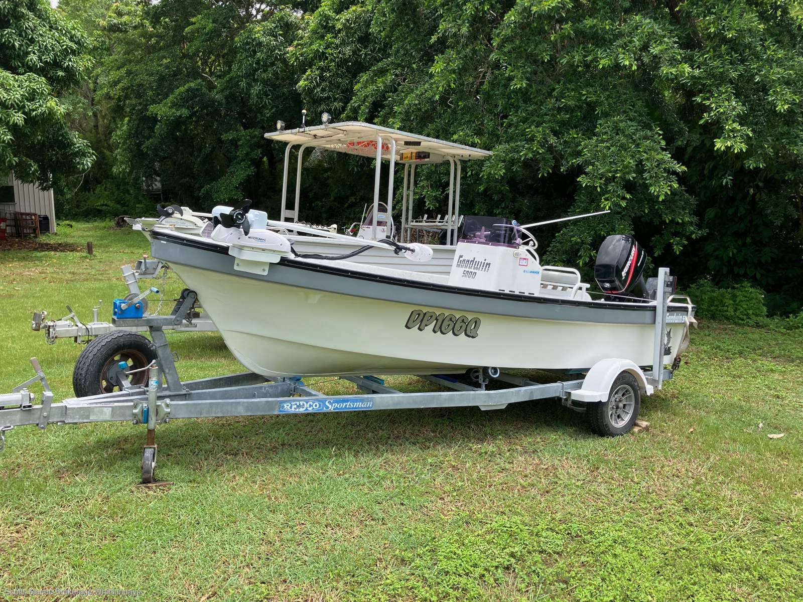 Goodwin 5000 Centre Console