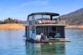 FREESTYLE Houseboat Holiday Home on Lake Eildon:Freestyle on Lake Eildon